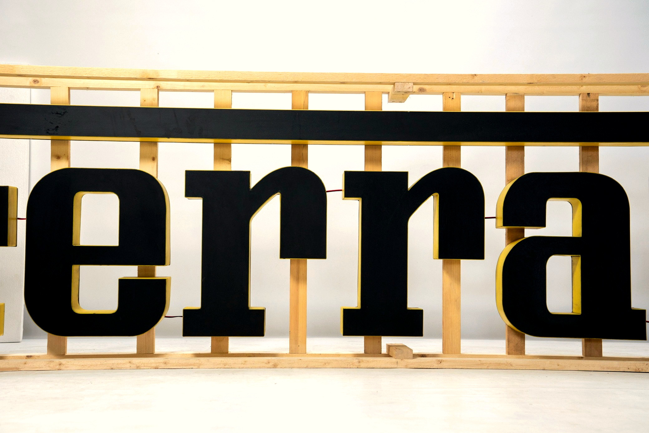 Black-Front Vintage Ferrari Dealer Sign — image 03