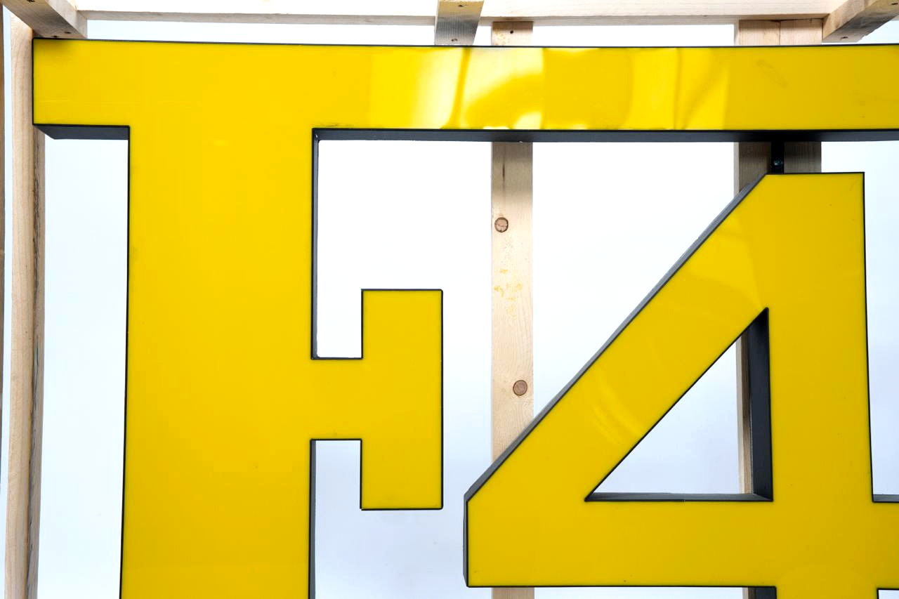 Ferrari Sign — US Market / Illinois Find — image 09