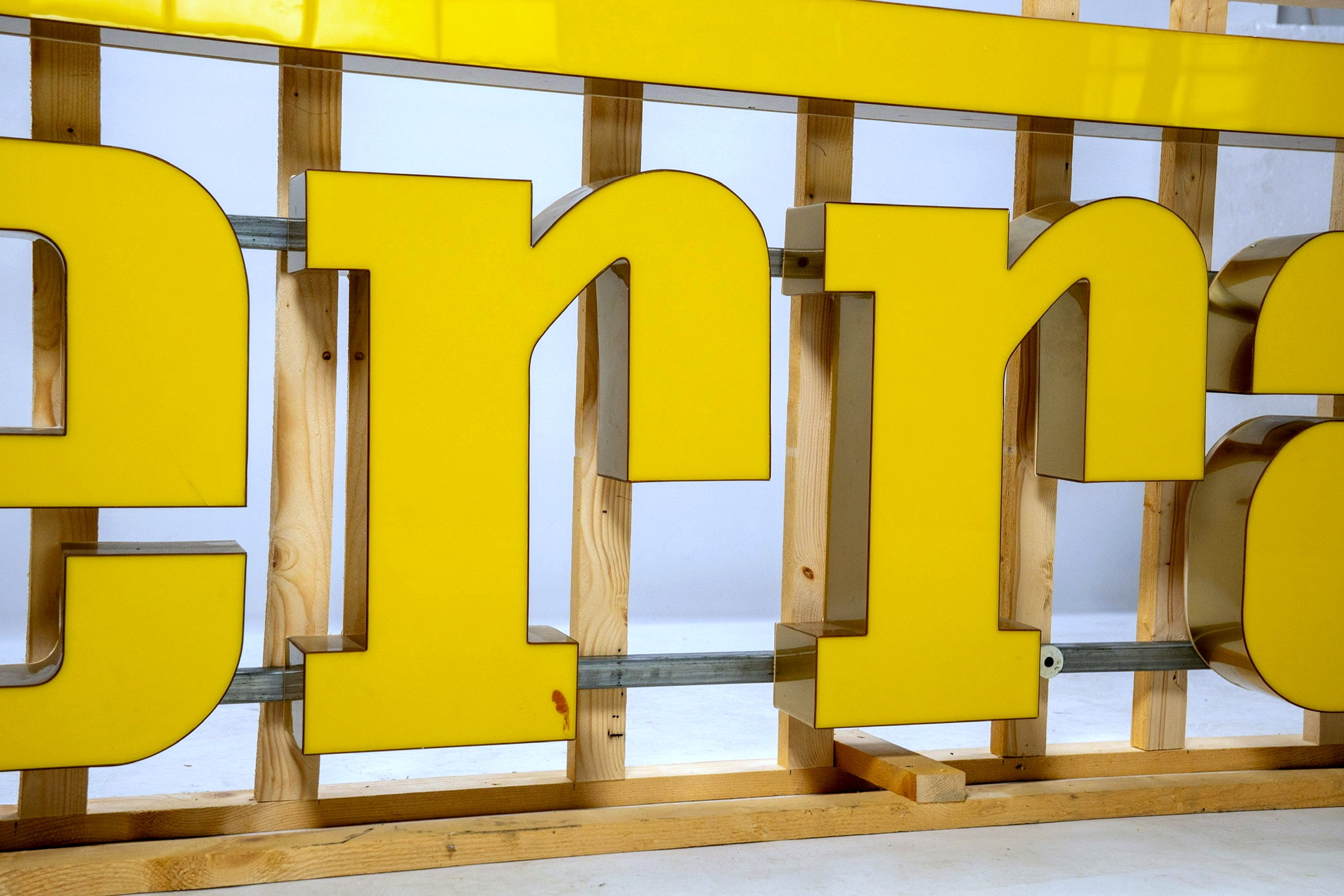Gold & Yellow Ferrari Dealer Sign — image 08