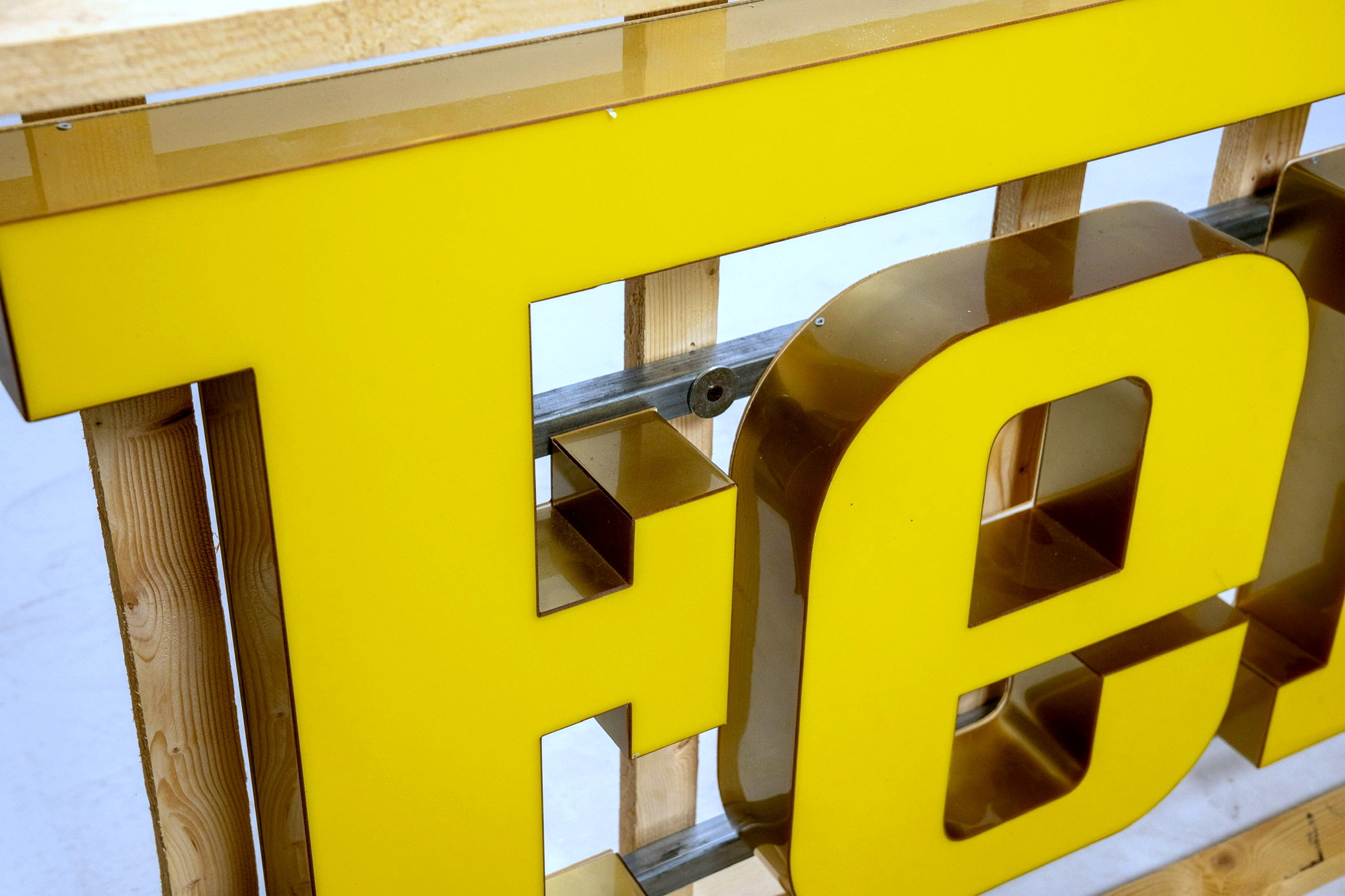 Gold & Yellow Ferrari Dealer Sign — image 09