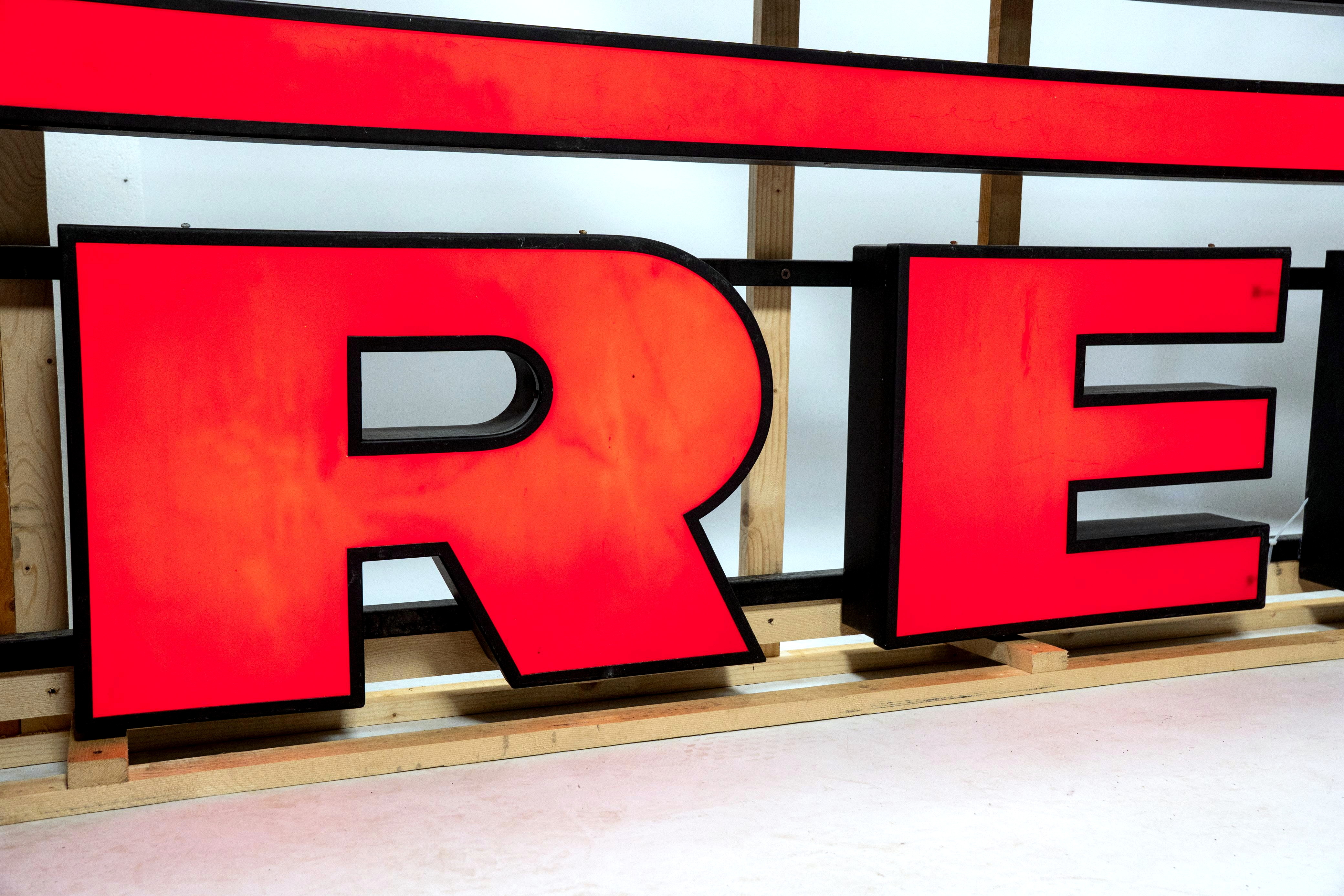 Large Vintage Pirelli Sign — Naples Tyre Dealer — image 10