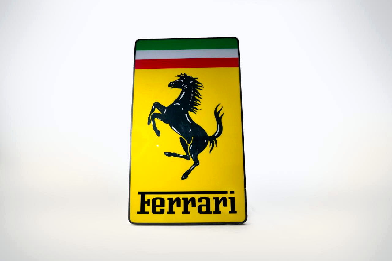 Largest Ferrari Logo — Bologna Market Find — image 05